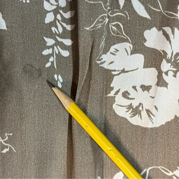 Reformation Oaklie silk dress. - Picture 12 of 14